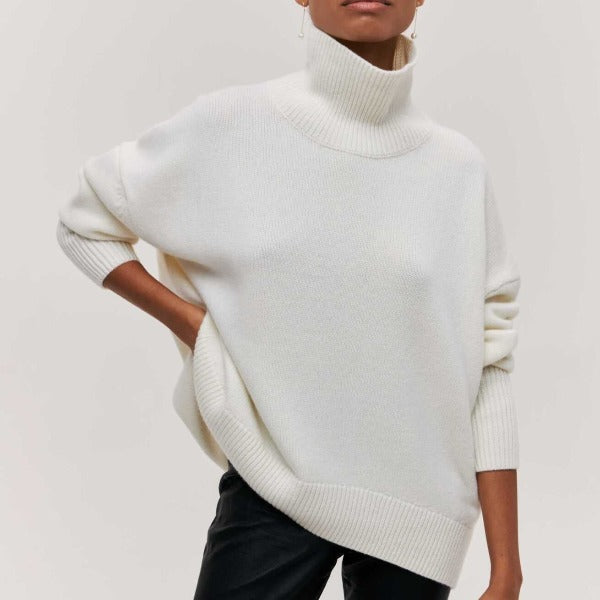 Wendy™ | Sweater with turtleneck