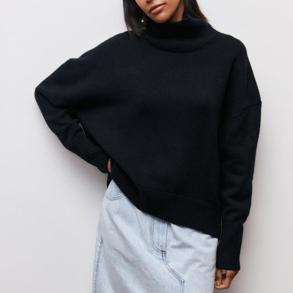 Wendy™ | Sweater with turtleneck